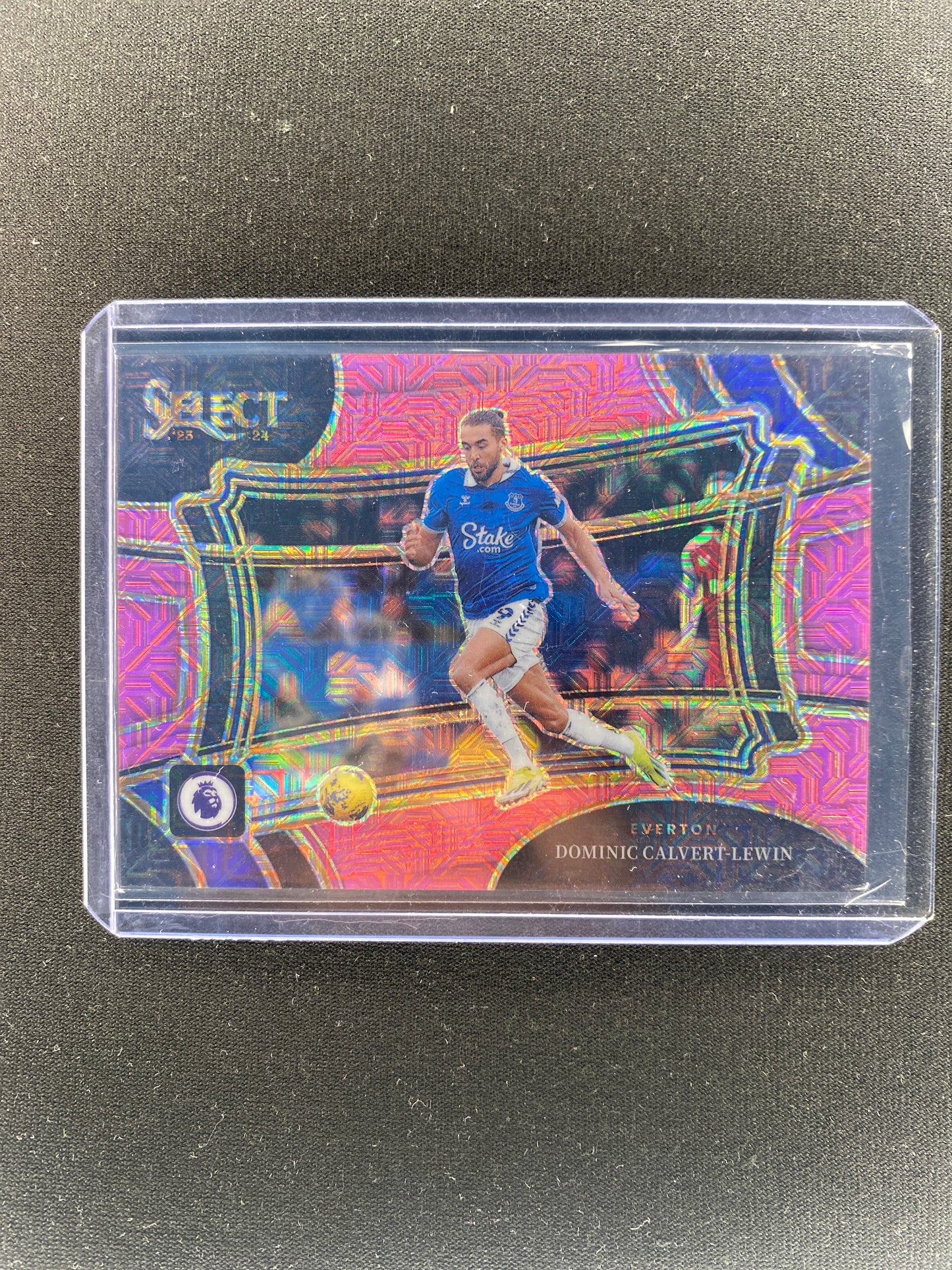 Dominic Calvert-Lewin /325